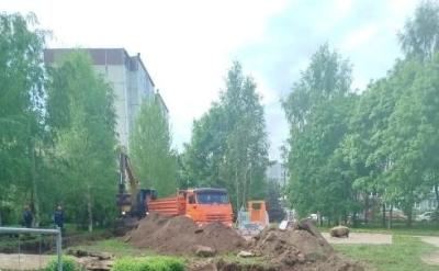 Капитальный ремонт участка теплотрассы на улице Авиатриссы Зверевой